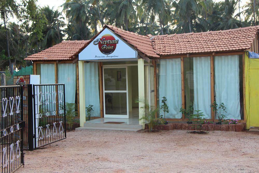 Neptune Point Premium Cottages Palolem Exteriér fotografie